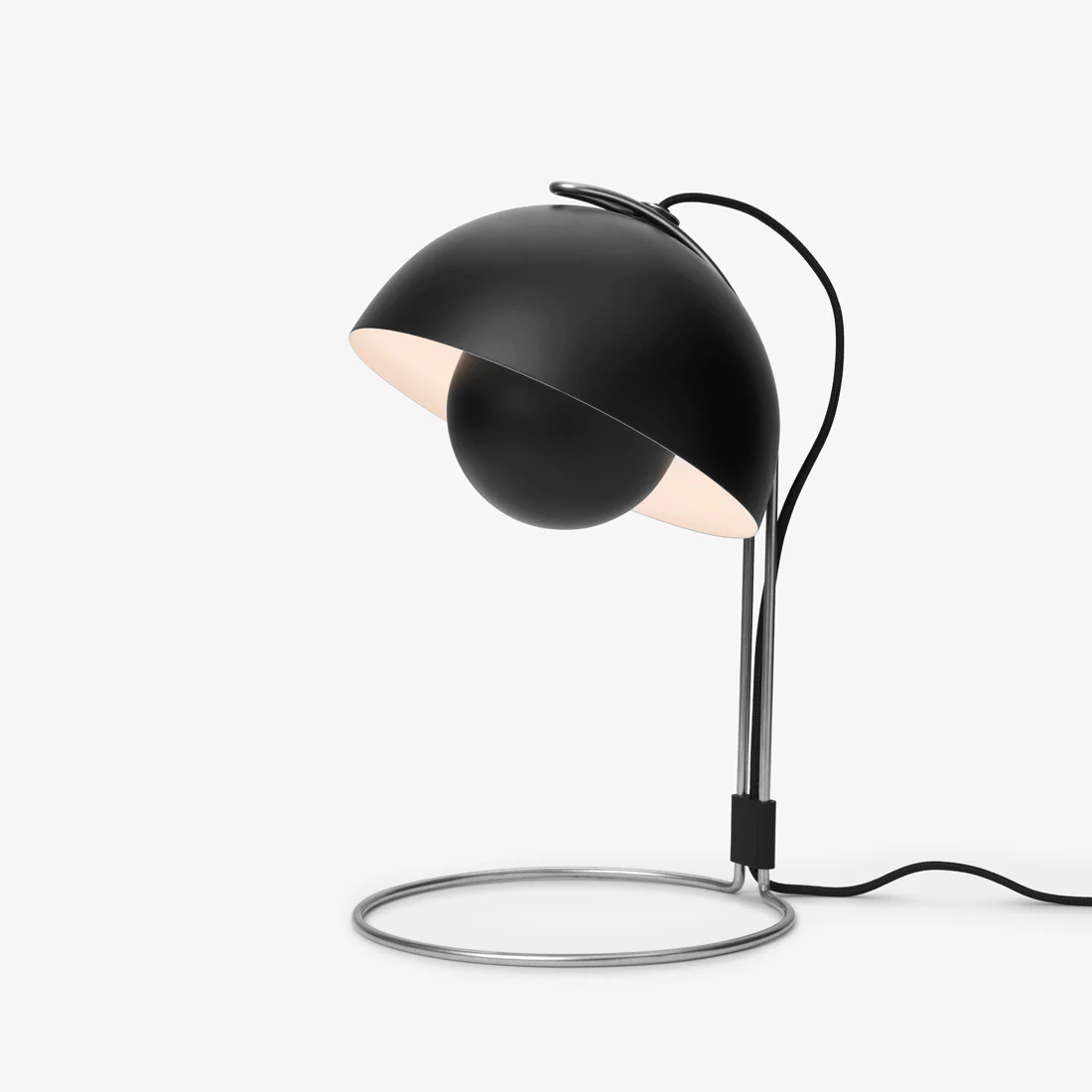Flowerpot Table Lamp VP4 by &Tradition - Image 3